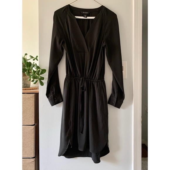 🌻 WHBM Black Long-Sleeve, Cinched-Waist Dress - Picture 1 of 11